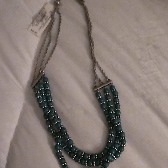 TURQUOISE Necklace - Picture 4 of 4